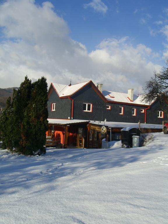 Penzion Tajch Nova Bana Exterior foto